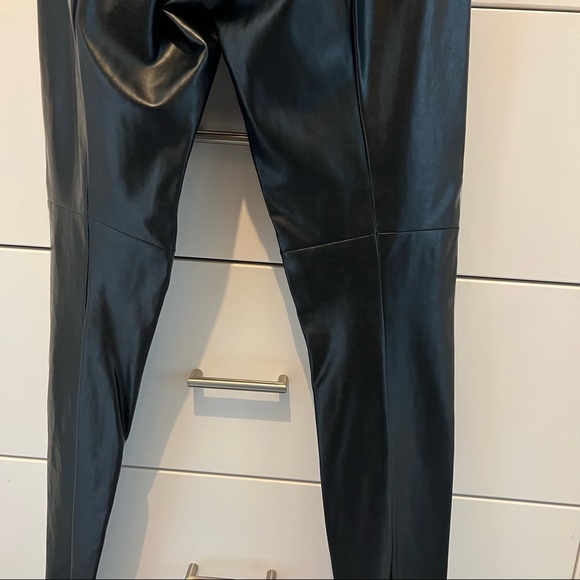 Marc Cain designer leather leggings - Picture 11 of 11
